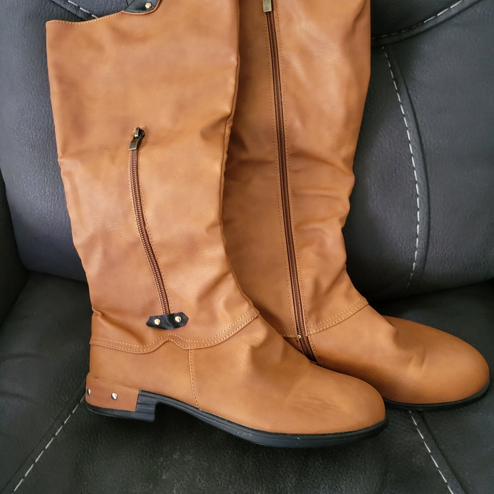 NWOT SHEIN Women’s Tall Riding Boots - Tan.